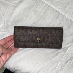 Michael Kors wallet